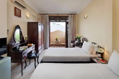 Lucky Central Hotel & Travel – 사진 2
