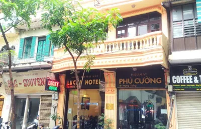 Lucky Central Hotel & Travel – 사진 6