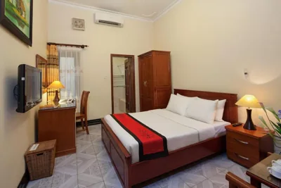 Lucky Central Hotel & Travel – 사진 10